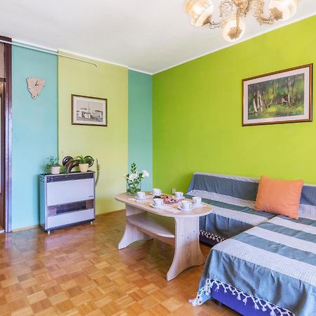 Gorgeous Apartment In Pula With House Sea View Екстериор снимка