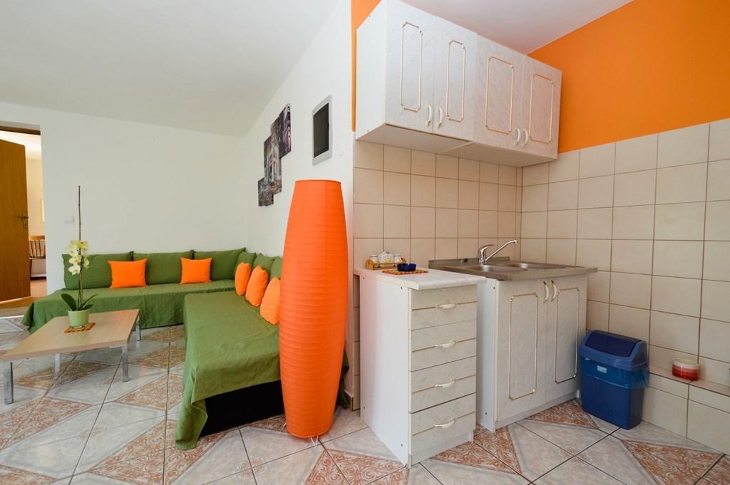 Gorgeous Apartment In Pula With House Sea View Стая снимка